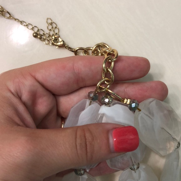💕3for$15💕 White stone necklace - Picture 2 of 4